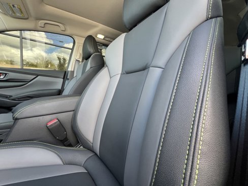Used 2025 Subaru Ascent Onyx Edition w/ Onyx Package image 5