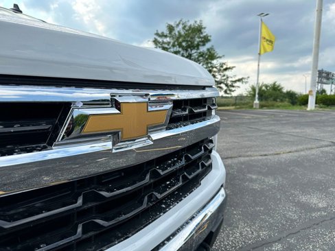 New 2026 Chevrolet Silverado 1500 LT image 3
