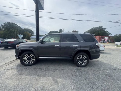 Used 2016 Toyota 4Runner 4WD image 4