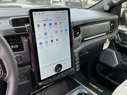 New 2025 Ford F150 Lightning Platinum image 28