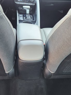 Used 2021 Hyundai Elantra Limited w/ Cargo Package image 29