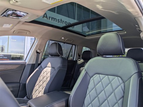 New 2025 Volkswagen Atlas SEL Premium R-Line image 24