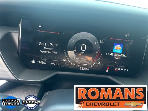 Used 2024 GMC Acadia AT4 w/ Luxury Package image 13