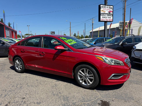 Used 2017 Hyundai Sonata SE image 2