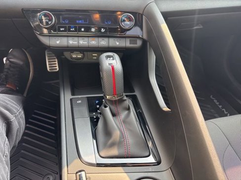 Certified 2025 Hyundai Elantra N Line image 22