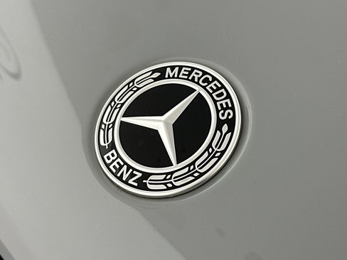 Used 2024 Mercedes-Benz GLE 450 4MATIC w/ AMG Line Exterior image 35