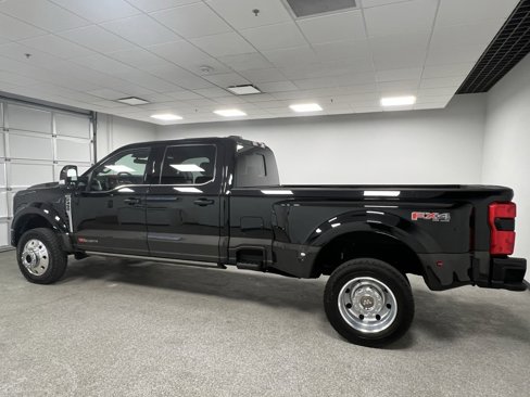 Used 2024 Ford F450 King Ranch image 8