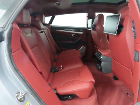 Used 2020 Lamborghini Urus image 23