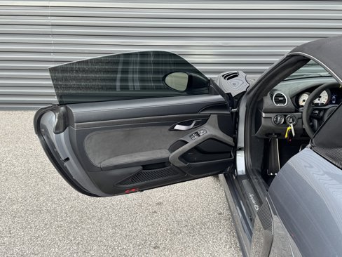 Certified 2025 Porsche 718 Boxster Spyder RS image 27
