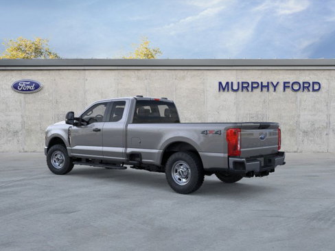 New 2025 Ford F250 XLT image 4