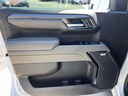 Used 2023 Chevrolet Silverado 1500 ZR2 w/ Technology Package image 35