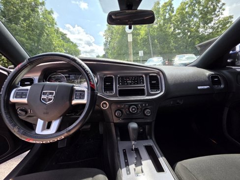 Used 2014 Dodge Charger SE image 82