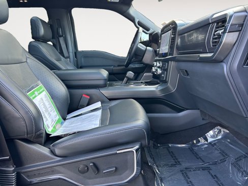 Used 2024 Ford F150 Lariat image 10