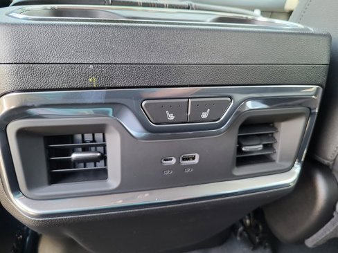 New 2025 Chevrolet Silverado 3500 High Country w/ High Country Premium Package image 17