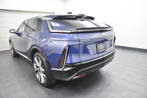Used 2024 Cadillac Lyriq Luxury image 5