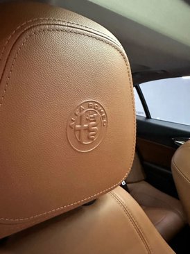 Used 2018 Alfa Romeo Giulia Ti Sport w/ Quick Order Package 22U Sport image 40