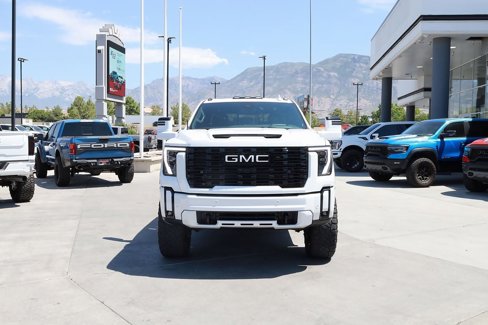 Used 2024 GMC Sierra 2500 Denali Ultimate image 9