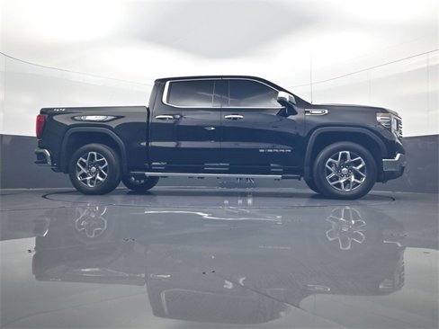 Used 2023 GMC Sierra 1500 SLT w/ SLT Premium Package image 24
