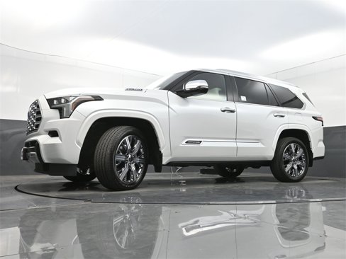 Used 2024 Toyota Sequoia Capstone image 32