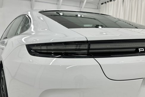New 2024 Porsche Panamera 4 image 12
