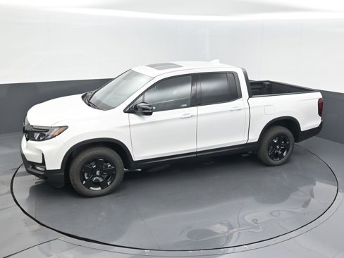 New 2025 Honda Ridgeline Black Edition image 12