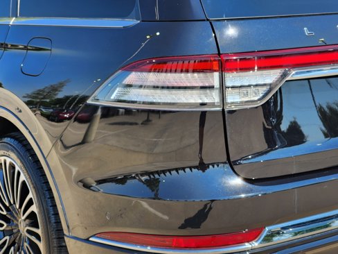 Used 2020 Lincoln Aviator Black Label w/ Dynamic Handling Package image 5
