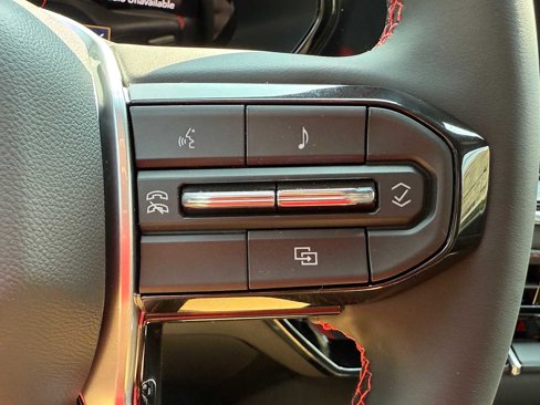 New 2025 Chevrolet Colorado Z71 w/ Technology Package image 44