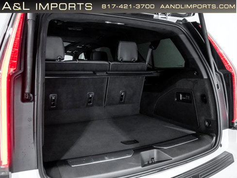 Used 2023 Cadillac Escalade ESV Sport Platinum w/ LPO, ONYX Package image 29