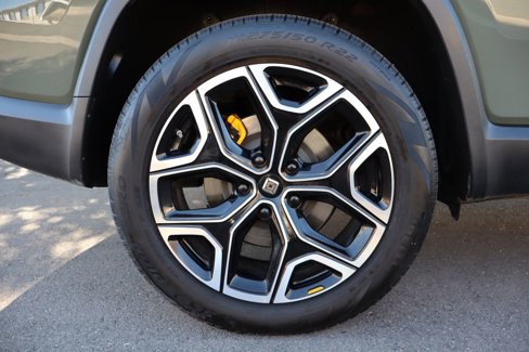 Used 2022 Rivian R1S Launch Edition image 41