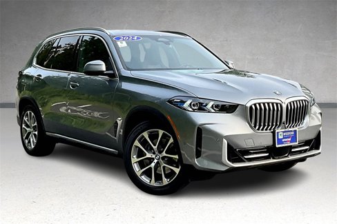 Used 2024 BMW X5 xDrive40i w/ Premium Package image 3