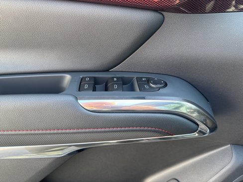 New 2026 Chevrolet Traverse Z71 w/ Driver Confidence Package image 30