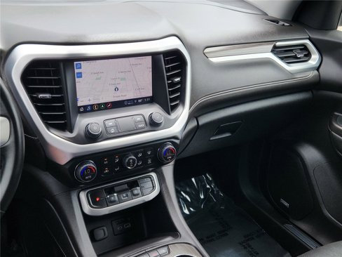 Used 2023 GMC Acadia SLT image 22