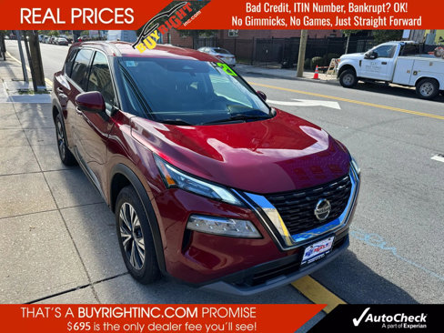 Used 2021 Nissan Rogue SV image 1