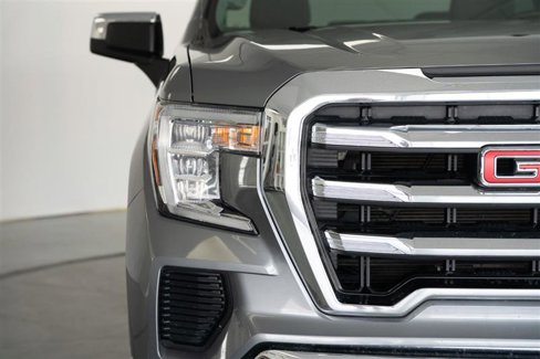 Used 2022 GMC Sierra 1500 SLE image 10
