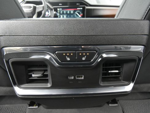 Used 2024 GMC Sierra 1500 Denali image 41