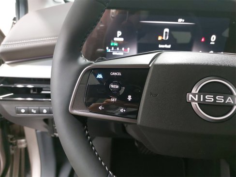 New 2025 Nissan Murano Platinum image 17