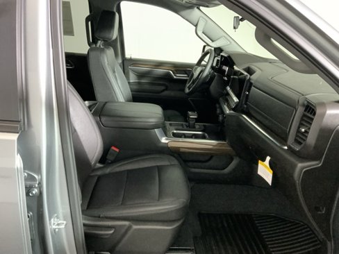 New 2025 Chevrolet Silverado 1500 LT w/ Leather Package image 35
