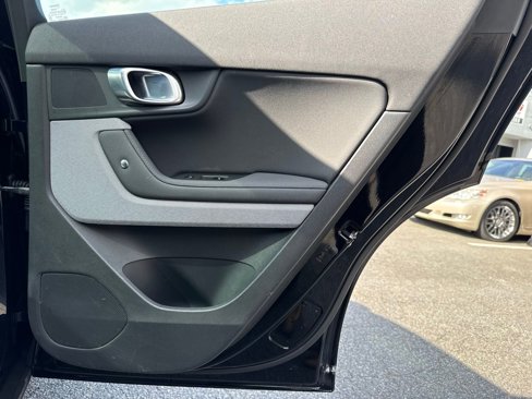 Used 2022 Polestar Polestar 2 w/ Plus Package image 29