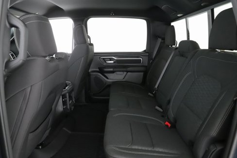 New 2025 RAM 1500 4x4 Crew Cab image 29