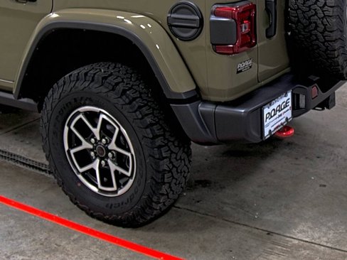 New 2025 Jeep Wrangler Unlimited Rubicon image 9