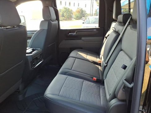 New 2026 Chevrolet Silverado 2500 ZR2 image 5