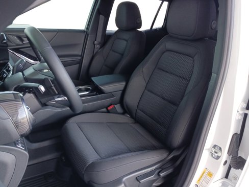 New 2026 Chevrolet Equinox LT image 9