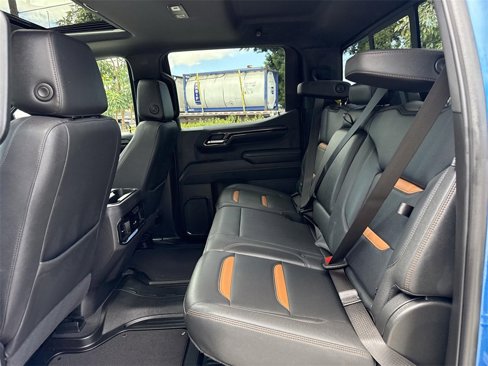 Used 2023 GMC Sierra 1500 AT4 w/ Technology Package image 25