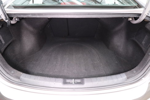 Used 2020 Hyundai Elantra SE w/ Cargo Package (C1) image 28