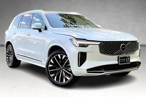 Certified 2025 Volvo XC90 B6 Plus w/ Protection Package image 3