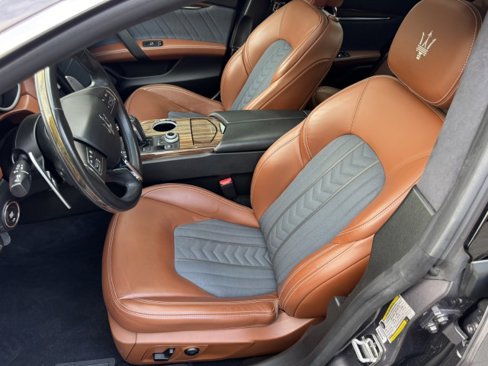 Used 2019 Maserati Ghibli S GranLusso image 8