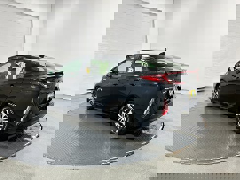 Used 2022 Toyota Prius Prime LE image 19