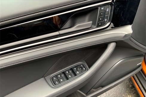 New 2025 Porsche Panamera 4 image 27