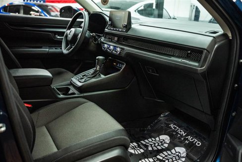 Used 2025 Honda CR-V EX image 13
