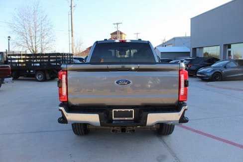 New 2025 Ford F250 Lariat w/ Lariat Ultimate Package image 4
